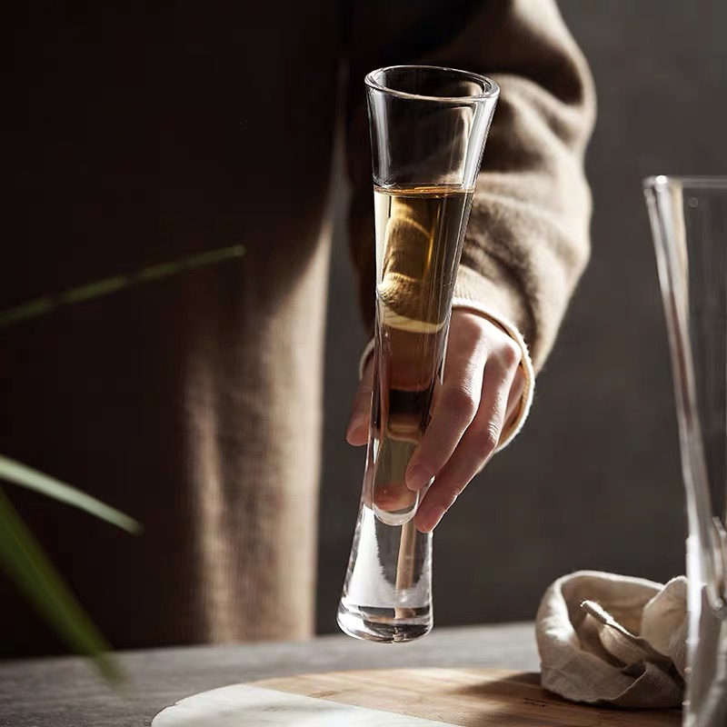 Bezramkowe kieliszki do szampa – Wine Or Beer recenzja i cena